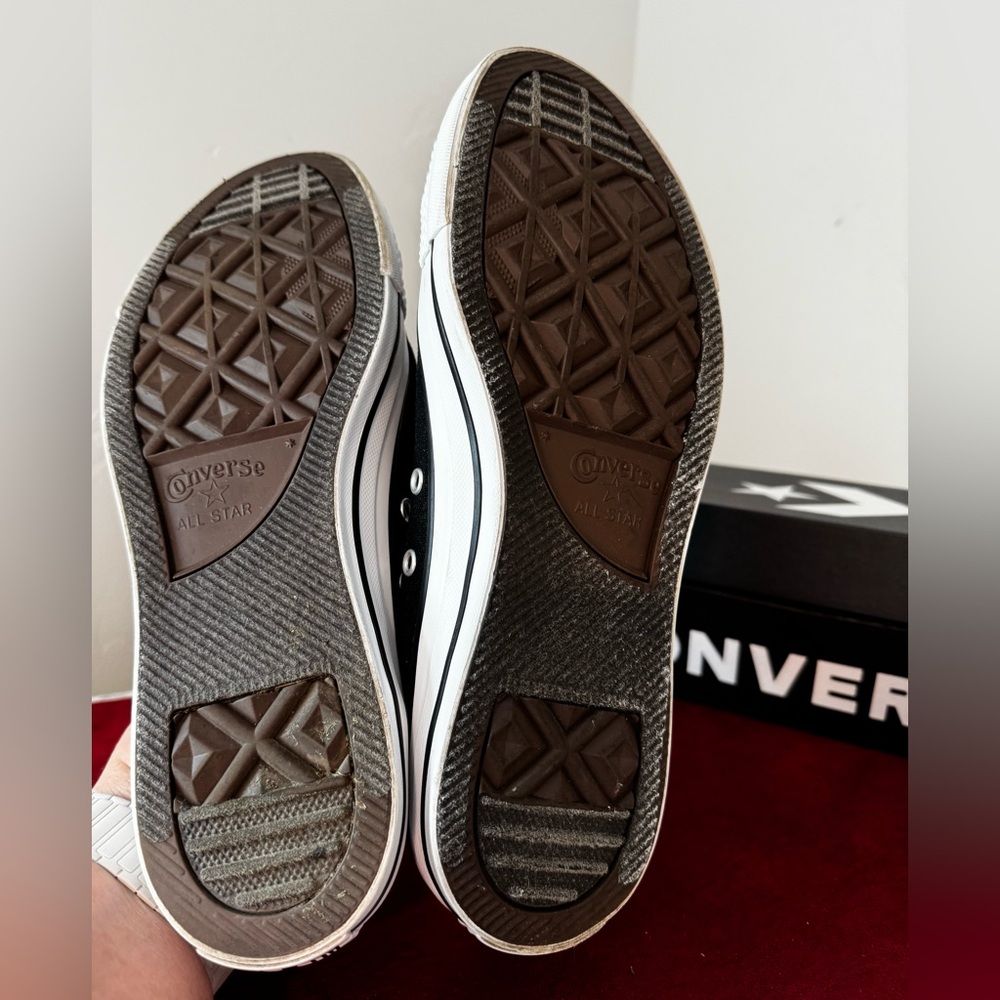 Converse - Picture 6 of 7